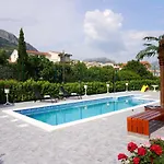 Family Friendly House With A Swimming Pool Solin, Split - 15525 Solin