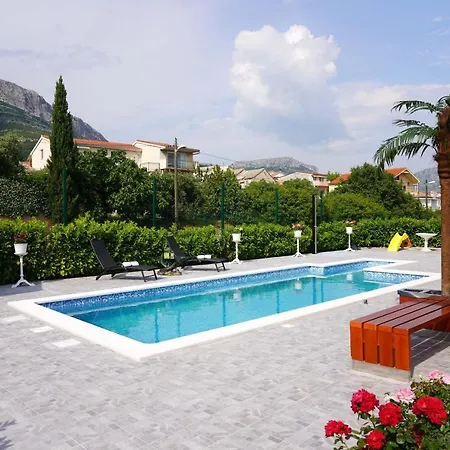 Family Friendly House With A Swimming Pool Solin, Split - 15525 Solin