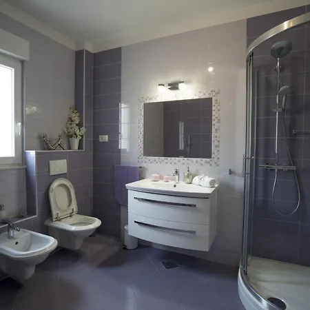 Сasa de vacaciones Family Friendly House With A Swimming Pool Solin, Split - 15525 *